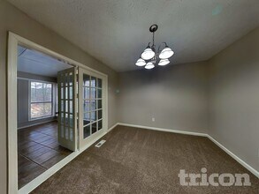 303 Lowe Ct NW in Marietta, GA - Building Photo - Building Photo