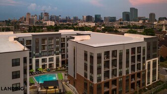 640 21st Ave N, Unit 234 in Nashville, TN - Building Photo
