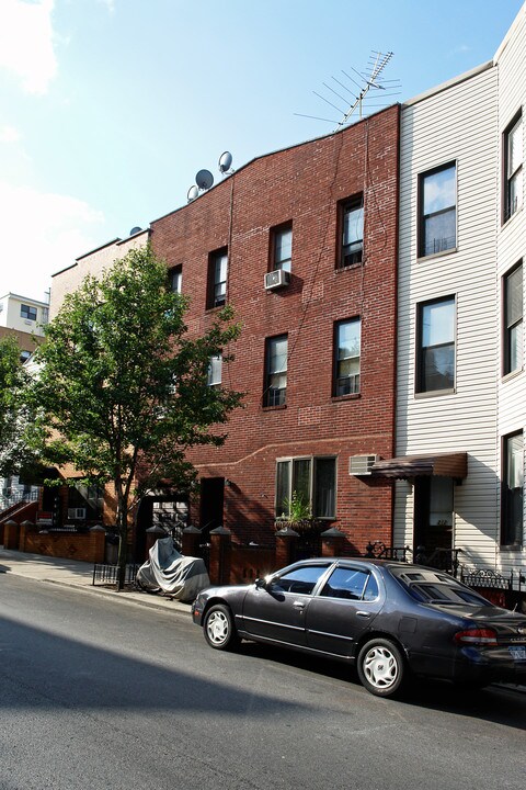 214 23rd St in Brooklyn, NY - Foto de edificio