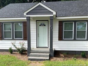 207 Johnson St in Fayetteville, NC - Building Photo - Building Photo