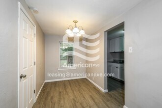 405 Jean Ave in Ferguson, MO - Building Photo - Building Photo