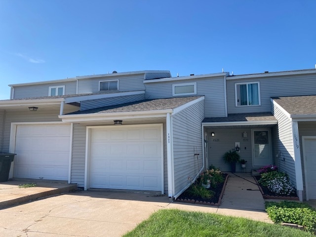 property at 1521 W 40th St