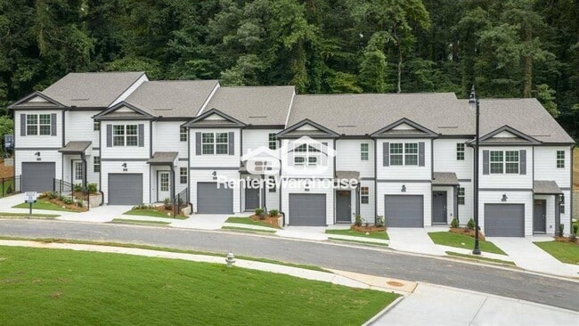 property at 1392 Grove Park Pl NW
