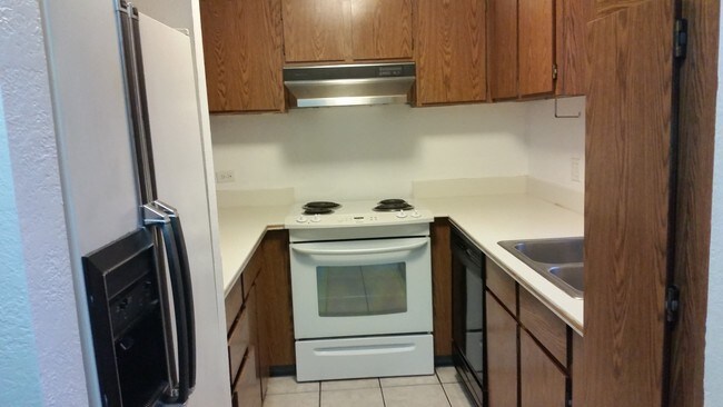 98-351 Koauka Loop-Unit -C1802 in Aiea, HI - Building Photo - Building Photo