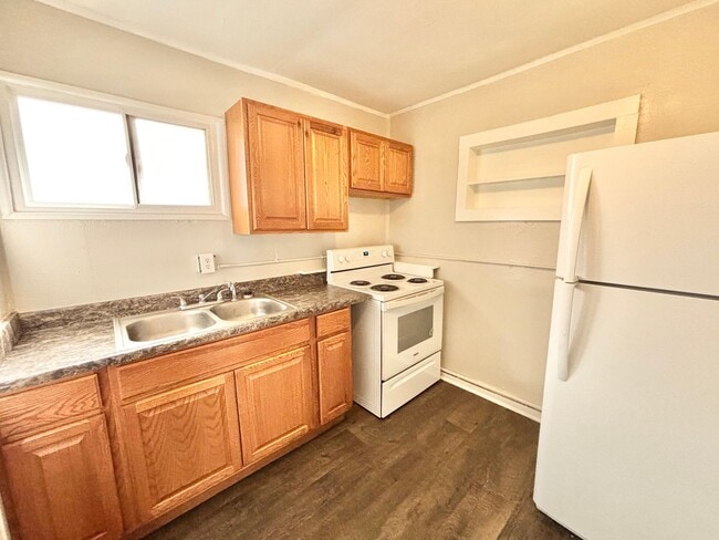 property at 400 Santa Fe Dr