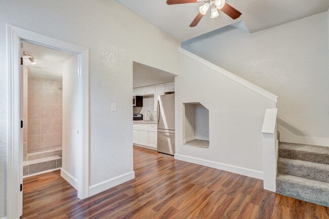 property at 2127 Maximilian St