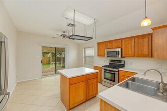 1403 Haley Gray Dr in Pflugerville, TX - Building Photo - Building Photo