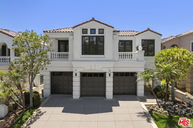 property at 16648 Cll Arbolada