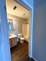 109 E Jefferson St, Unit 1 in Potosi, MO - Building Photo