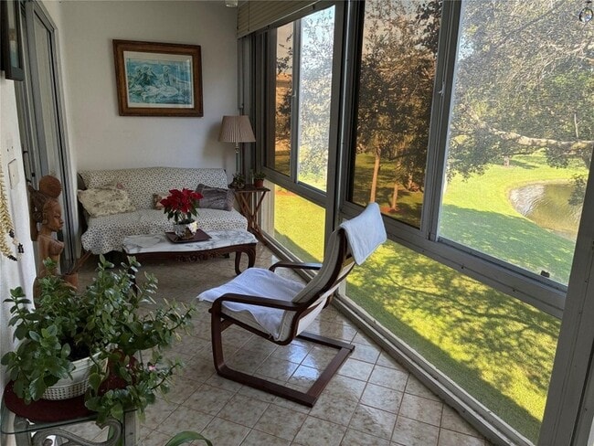 2304 Lucaya Ln, Unit D3 in Coconut Creek, FL - Foto de edificio - Building Photo