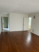1220 California Ave in Santa Monica, CA - Building Photo - Building Photo