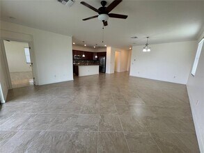 530 Fire Bush Ct in Bradenton, FL - Building Photo - Building Photo