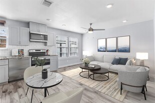 6809 Glass St in Houston, TX - Building Photo