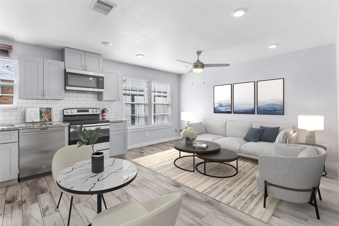 6809 Glass St in Houston, TX - Building Photo