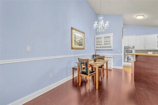 5575 Milam Rd in Fairburn, GA - Building Photo