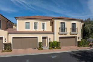 Orchard Hills Village in Irvine, CA - Building Photo