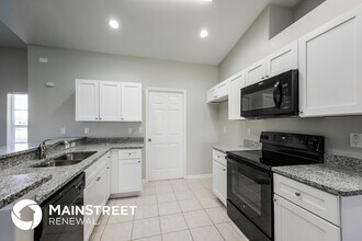 1617 NE 2nd Ave in Cape Coral, FL - Building Photo - Building Photo