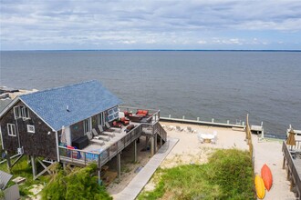 5 Bayview in Ocean Beach, NY - Building Photo - Building Photo