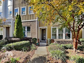 2547 Statesville Ave in Charlotte, NC - Foto de edificio - Building Photo