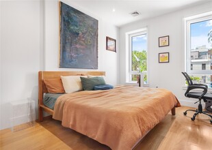 297 Clifton Pl in Brooklyn, NY - Building Photo - Building Photo