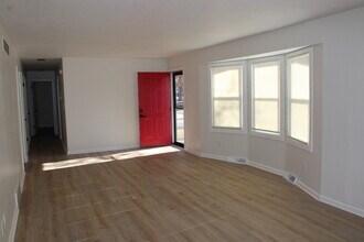 18008 E 27th Terrace S in Independence, MO - Building Photo - Building Photo