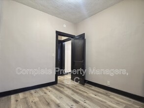 325 E Washington St in Mankato, MN - Building Photo - Building Photo