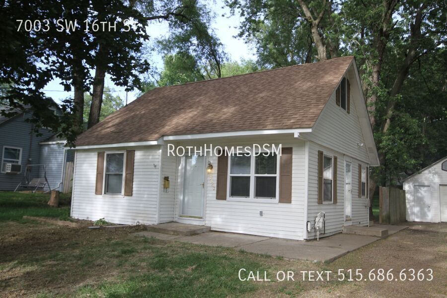 7003 SW 16th St in Des Moines, IA - Building Photo
