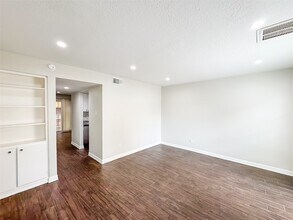 1715 Moritz Dr in Houston, TX - Building Photo - Building Photo