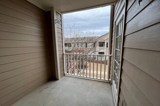 Carlton Park Apartment Homes in Flowood, MS - Building Photo - Building Photo