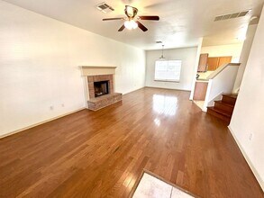 4762 Aspen View in San Antonio, TX - Building Photo - Building Photo