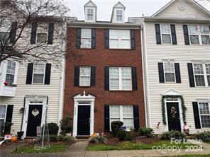 11535 Destin Ln in Charlotte, NC - Foto de edificio