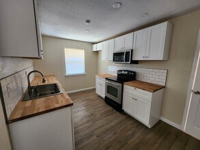101 E Cherokee Dr in Harker Heights, TX - Building Photo - Building Photo