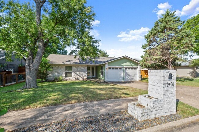 2401 Stone River Dr in Austin, TX - Building Photo - Building Photo