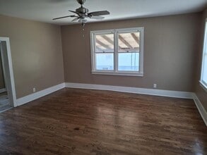 614 5th St in Carmi, IL - Building Photo - Building Photo