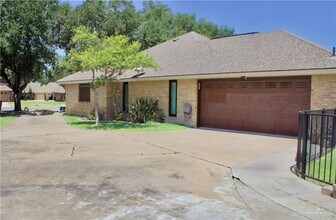 6916 N 30th St in McAllen, TX - Building Photo - Building Photo