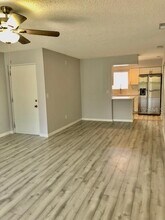2717 Hidden Lake Blvd in Sarasota, FL - Building Photo - Building Photo