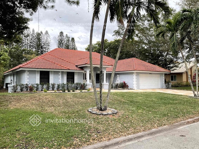 5111 NW 81st Terrace in Coral Springs, FL - Foto de edificio - Building Photo