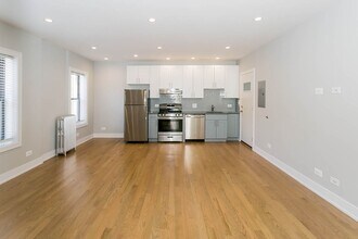 1940 W Wilson Ave, Unit 3-L in Chicago, IL - Foto de edificio - Building Photo