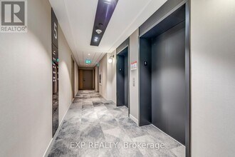 770 Whitlock Ave in Milton, ON - Building Photo - Building Photo