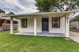 4536 Birch St in Dallas, TX - Building Photo - Building Photo