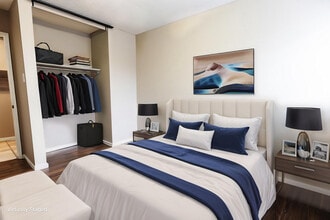 Haddon Arms in Calgary, AB - Building Photo - Building Photo