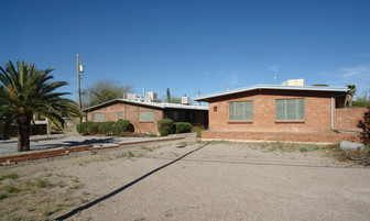 224-230 N Campbell Ave in Tucson, AZ - Building Photo