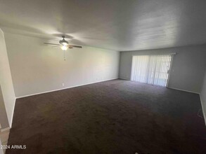 9736 W McRae Way-Unit -A-304 in Peoria, AZ - Building Photo - Building Photo