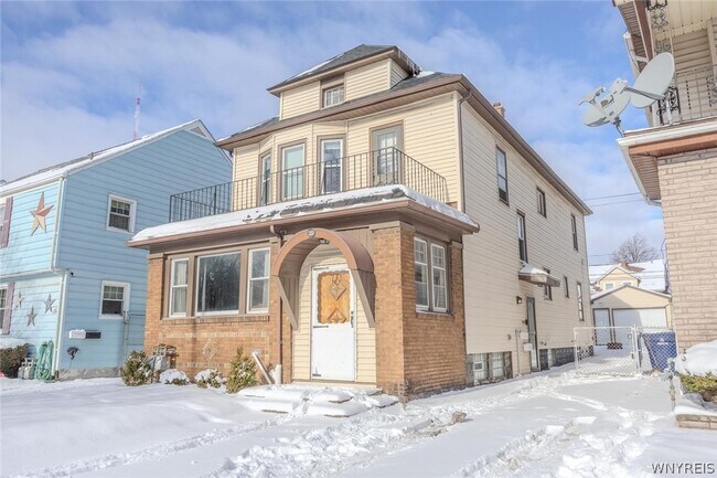 20 Tacoma Ave in Buffalo, NY - Foto de edificio - Building Photo