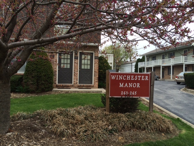 Winchester Manor in Westminster, MD - Foto de edificio