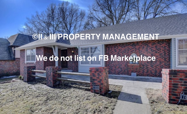 property at 11632 Oak St