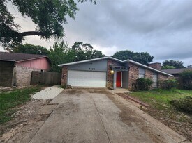 3822 Broken Elm Dr in Spring, TX - Building Photo