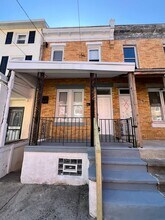 460 Mechanic St in Philadelphia, PA - Building Photo - Building Photo