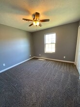 1811 Bridge St in Marion, IL - Building Photo - Building Photo