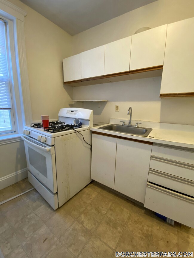 127 Washington St in Boston, MA - Building Photo - Building Photo